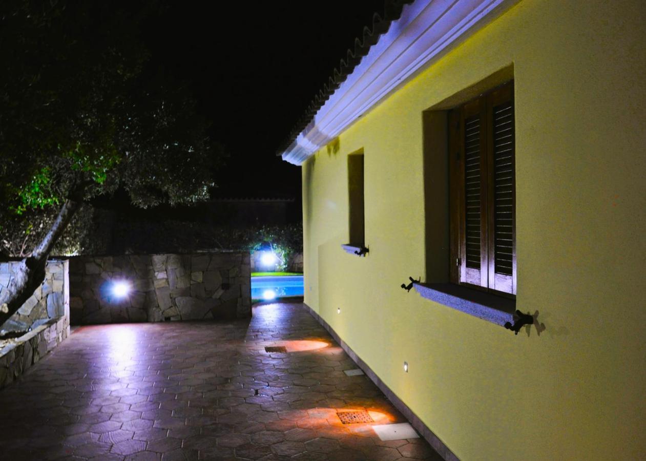 Villa Nadia Con Piscina Privata Budoni تانايونيلا المظهر الخارجي الصورة